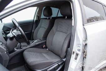 Toyota Avensis 2.0l D-4D - 8