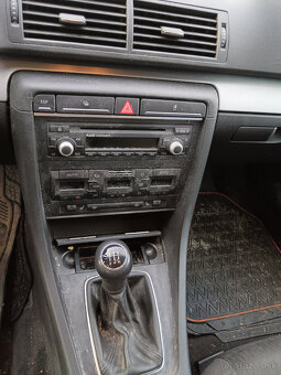 Audi A4 85 KW klima výhřev - 8