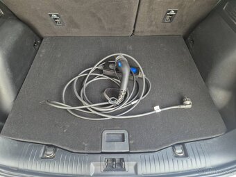 Ford Kuga 2.5 Duratec PHEV 225k ST-Line CVT - 8