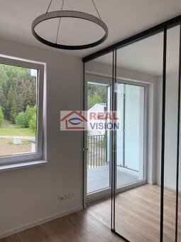 NOVOSTAVBA 2 izbový byt s balkónom, pivničnou kobkou, parkov - 8