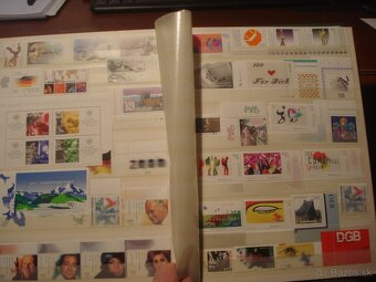 Album A4 + 370 mint znám. NSR - 8