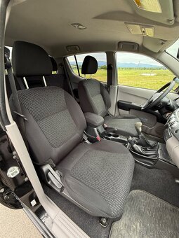Mitsubishi l200 2,5 DID 131 kW - 8