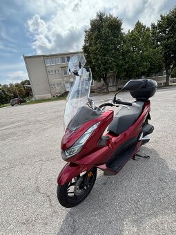 Predám Honda PCX najazdené 1740 km - 8