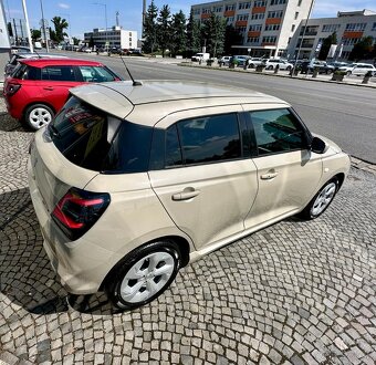 Suzuki Swift 1,2 DualJet, GL+, LED, NAVI, Výhrev, 2025 Akcia - 8