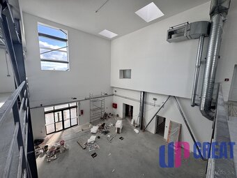 NA PREDAJ-Moderná komerčná budova vo fáze finalizácie–SENICA - 8