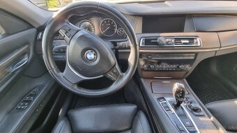 Bmw 740i F01 - 8