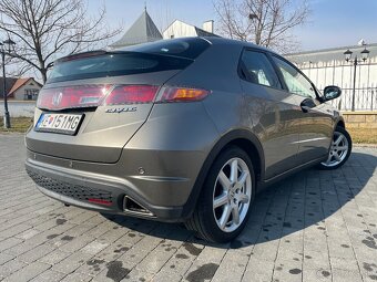 Honda Civic 1.8 VTEC, r. 2008, automat, STK 2/2027, 167k km - 8