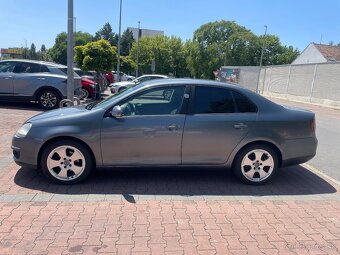 Volkswagen Jetta 1.9 BXE - 8
