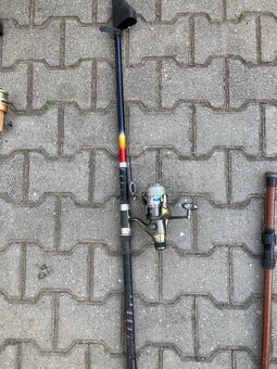 Rybarska vybava udice stojany a ine - 8