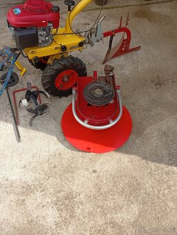 Predám malotraktor,rotavator, bubnovú kosačku - 8
