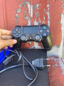 PS4 - 8
