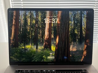 MacBook Pro 15" (CTO, 2019) – výkonná konfigurácia 💻🔥 - 8