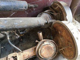 3x náprava Lada Žigula, 2 originál, 1 skracovaná - 8