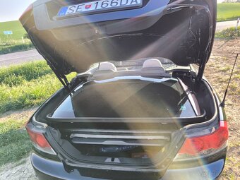 Volvo C70 D5 – spoľahlivý kabriolet s výkonným motorom - 8