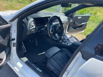 BMW 218i M Paket - 8