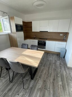 Prenájom 2-izbový slnečný byt s balkónom, Košice - Na hore - 8