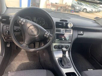 rozpredám: Mercedes triedy C model w203 C Sportcoupe 220 Cdi - 8