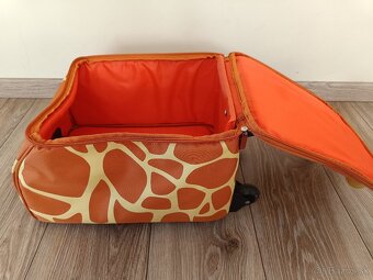 Predám detský cestovný kufor - 8