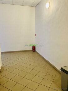 Prenájom kancelárie 30 m2, Prešov, Františkánske námestie - 8