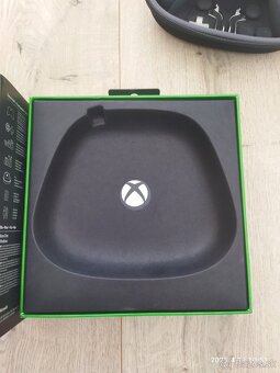 Xbox Elite Wireless Controller Series 1 - 8