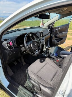 KIA Sportage 1.7crdi - 8