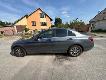 Mercedes Benz C200d - 8