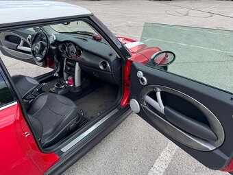 Mini Cooper S (R53) – 125 kW, 6-st. manuál - 8
