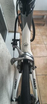 Giant TCR-C Carbon - 8