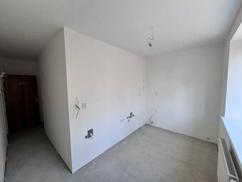 PREDAJ 3 izbový byt s parkovacím miestom, NOVOSTAVBA, VÝŤAH - 8