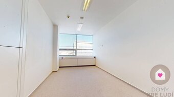 Krásne moderné kancelárie WESTEND TOWER, Dúbravská cesta BA  - 8