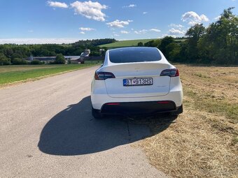 Tesla Model Y 03/2023 DualMotor + ťažné (Tesla Y Berlin) - 8