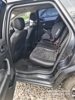 Ford mondeo mk4 2.0TDCi AT - 8