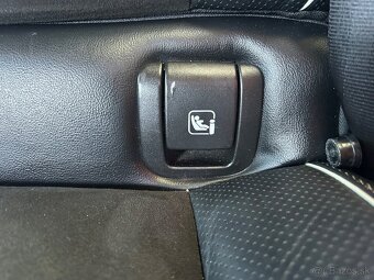 Predám Volvo V90 R-design - 8