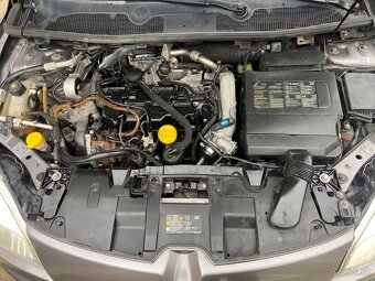 Renault Megane grandtour 1,9dci - 8