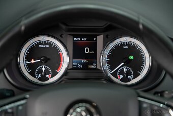 Škoda Octavia 1.5TSI 110kW, automat, 2019, DPH - 8