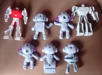Mimoň, Tom a Jerry, žraloci a roboti - 8