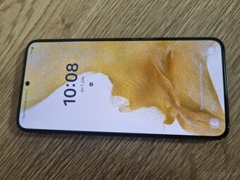 Samsung galaxy S22 8GB/128GB - 8