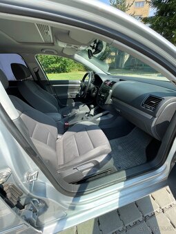 Golf 2,00TDi 103kw,MT/6. - 8