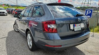 Škoda Octavia Combi 1.6 TDI 115k Team DSG - 8