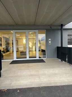 Investicna garzonka, stare mesto, nova rekonstrukcia - 8