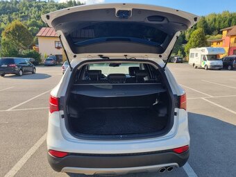 Hyundai Santa Fe 2.2 CRDi VGT 4x4 Premium A/T - 8