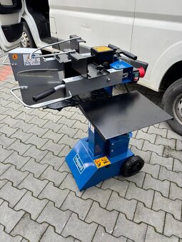 Štiepačka dreva Scheppach HL810 - 8