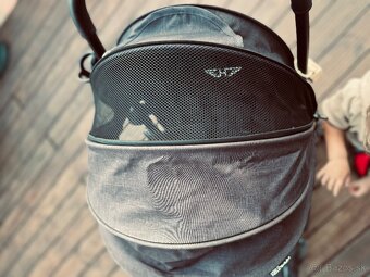 Športový kočík Hamilton R1 s nánožníkom - 8