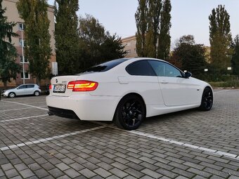 BMW 3 Coupe M-packet - e92 330i 200kW A/T - 2008 - 8