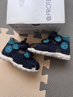 Chlapčenské sandále - 8