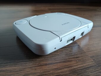 PlayStation One, PlayStation 1 Classic, PlayStation 2 Slim - 8
