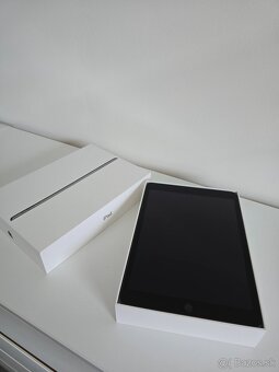 Apple iPad 9. gen 10.2" Wi-Fi 64GB Space Gray - 8