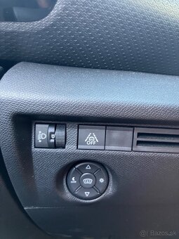 Citroen C4 BlueHDi 130 S&S Shine EAT8 - 8