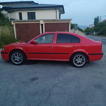 Predám Škodu Octaviu 1 1.8 benzin - 8