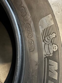 235/60 R18 Michelin alpin 5 SUV - 8